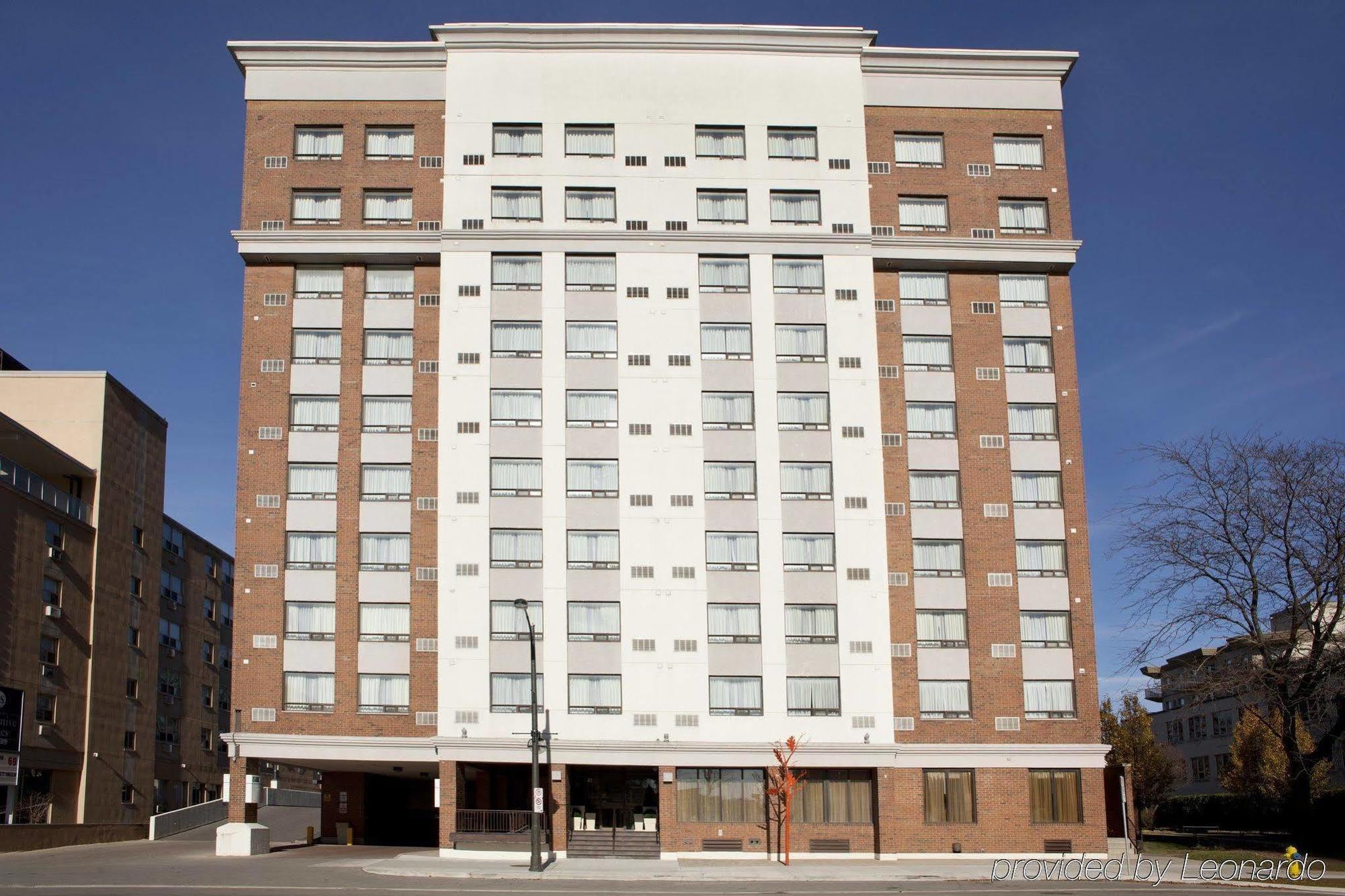 Sandman Hotel & Suites London Downtown Exterior photo